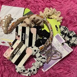 Bundle of 8 Floral Headband and Scrunchies